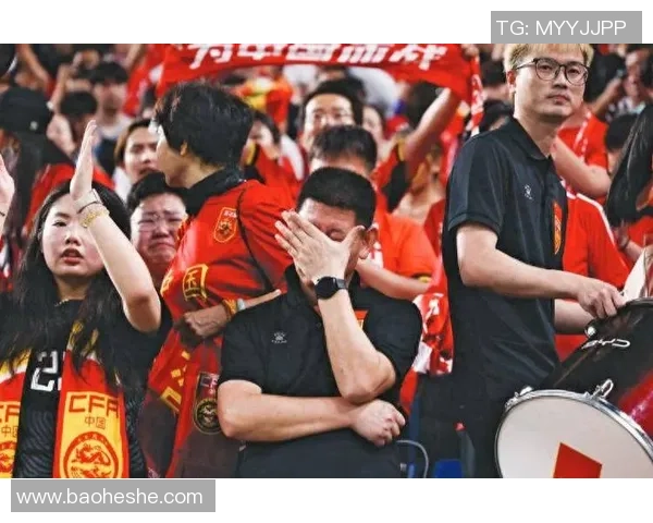 最失意的足球明星球员镜头背后：一次心碎与奋斗的真实写照